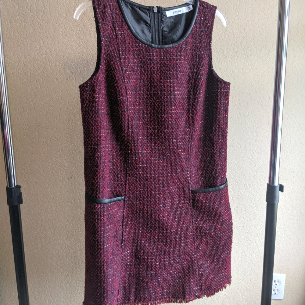 EUC Sleeveless Tweed Mini Dress